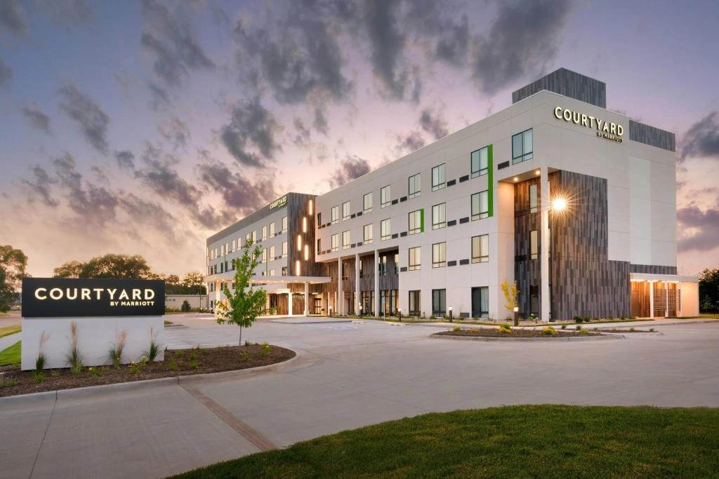 Courtyard by Marriott Ames